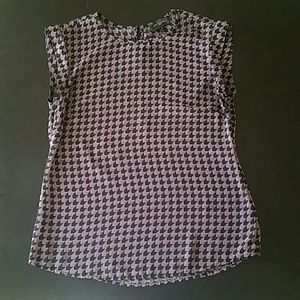 The Limited petite XS cap sleeve patterned shell